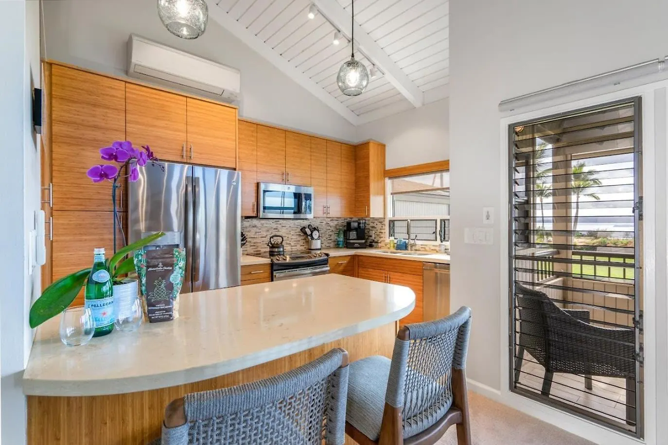 Luxurious Wailea Ocean Vistas Apartment